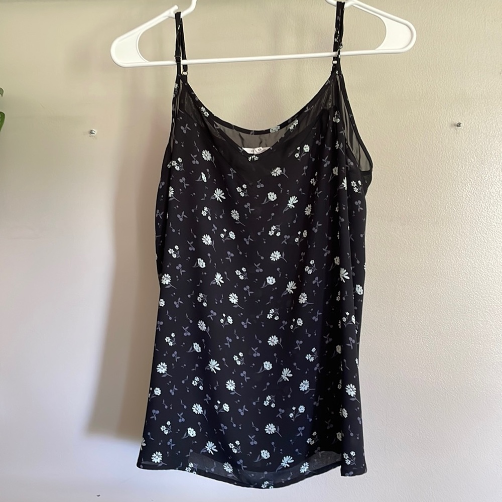 Maurices/ Tank/ Size Medium/ Floral pattern